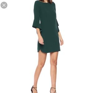 Vince Camuto Green Bell Sleeve Shift Dress sz 2